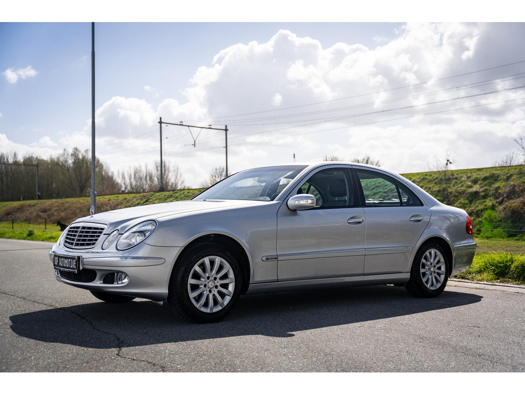 Mercedes-Benz E-Klasse 240 Avantgarde 52528131-0.jpg | BDP Automotive