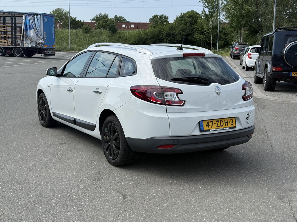 Renault Mégane Estate 1.5 dCi Expression 53704477-0.jpg | BDP Automotive