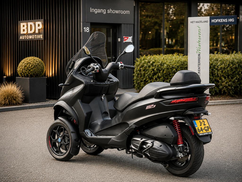 Piaggio MP3 500 HPE Sport Advanced 55385007-0.jpg | BDP Automotive
