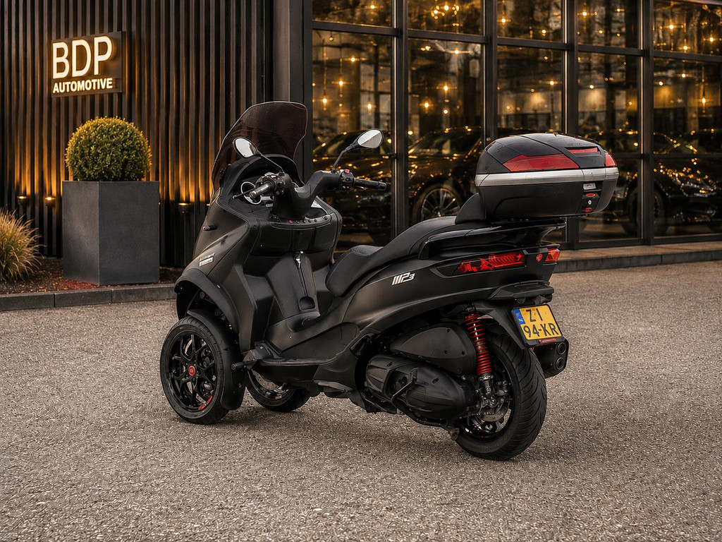 Piaggio MP3 500 HPE Sport Advanced 56361928-0.jpg | BDP Automotive