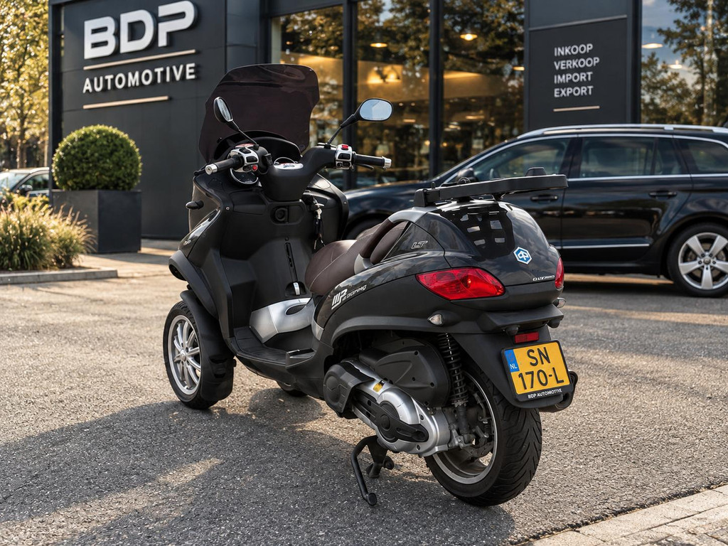 Piaggio MP3 500 LT Sport 56763749-0.jpg | BDP Automotive